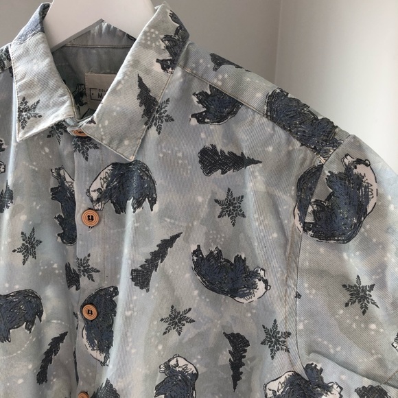 Colgador de Madeira. Short sleeve button up shirt. - Picture 3 of 7